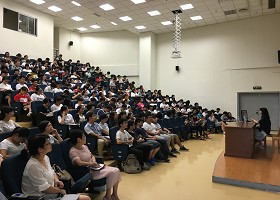 RB88热博举办“营养在临床医学中的应用”学术讲座