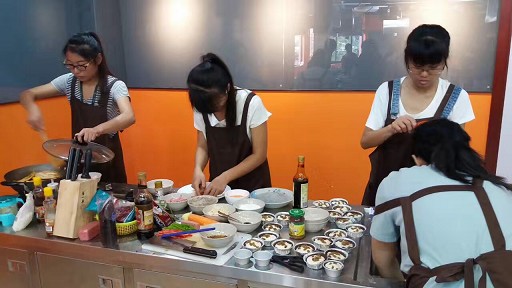 RB88热博食品加工与烹饪小学期实践成果比拼