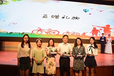 2018RB88热博“芳华”主题毕业晚会